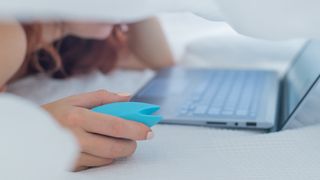 71 % des femmes se sont déjà masturbées alors que leur partenaire était endormi