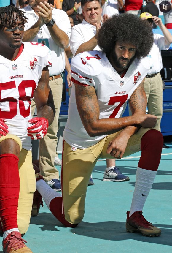 Le genou à terre de Colin Kaepernick, parmi les plus marquants des happenings sportifs.