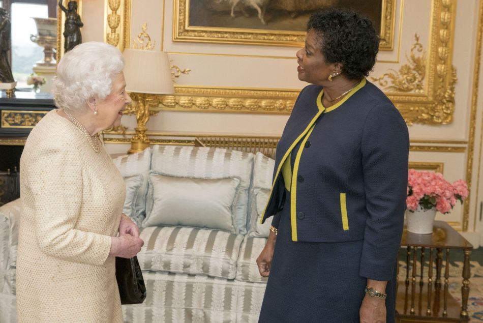 Elizabeth II reçoit la gouverneure Dame Sandra Mason à Windsor le 28 mars 2018