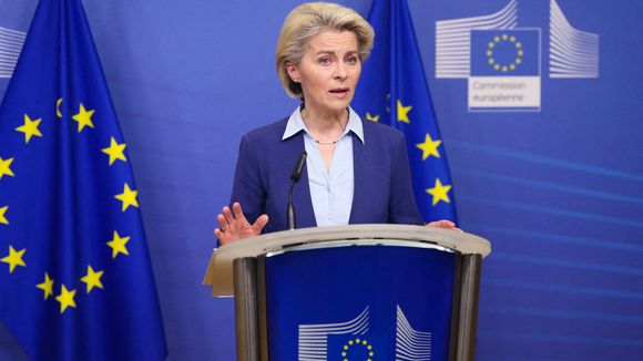 La présidente de la Commission européenne Ursula von der Leyen snobée par un ministre sexiste