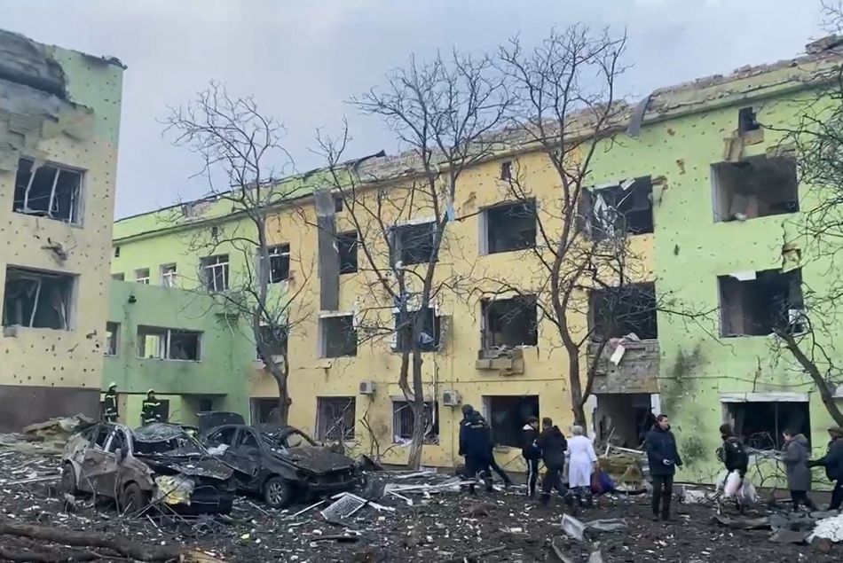 La maternité de Marioupol, bombardée par l'armée russe le 9 mars 2022.