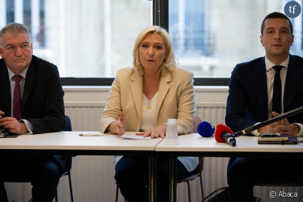 Marine Le Pen et Jordan Bardella lors d'une conférence de presse du 11 avril 2022