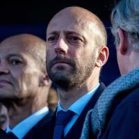 Le candidat Jérôme Peyrat, condamné pour violences conjugales, finalement "débranché"