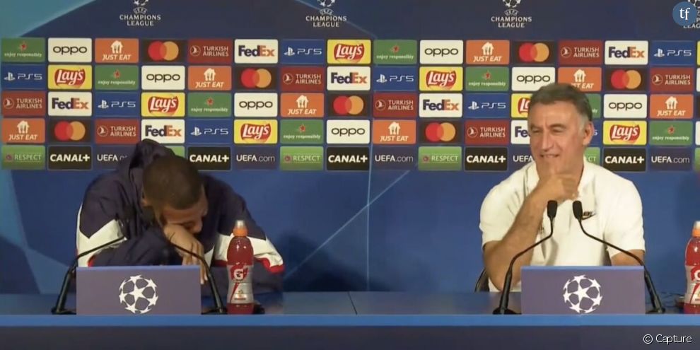 Kylian Mbappé et Christophe Galtier explosent de rire lors d&#039;une question sur leur voyage en jet