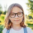 Problématique, alors ques enfants qui portent des lunettes seraient 35 % de plus susceptibles d'être victimes d'intimidation à l'école.