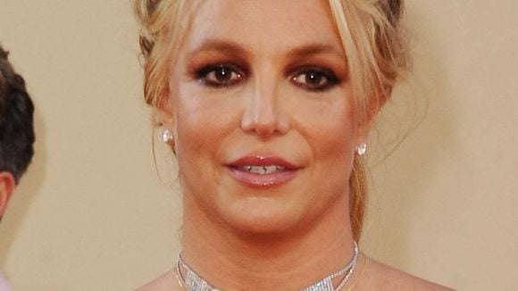 Britney Spears révèle souffrir de lésions nerveuses depuis son passage en psychiatrie