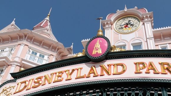 Disneyland ajoute des poupées en chaise roulante dans l'une de ses attractions-phares