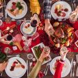 Famille et amis doivent-ils contribuer financièrement aux repas de Noël ? Outre-Atlantique notamment, on se pose fortement la question à cause de l'inflation.