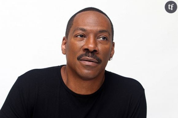 Pour son premier film du genre, Eddie Murphy plongera les spectateurs dans la magie des fêtes de Noël en apportant sa touche humoristique qu'on ne peut lui enlever et qui définit son ADN.