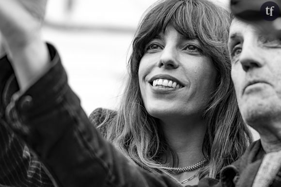 "Ces dernières années ont été compliquées avec la maladie de maman. J'ai stagné dans l'antichambre de la mort"
Lou Doillon présente le film Boxes réalisé par sa mère Jane Birkin lors du festival Lumière 2023 à Lyon le 22 octobre 2023. © Sandrine Thesillat / Panoramic / Bestimage 