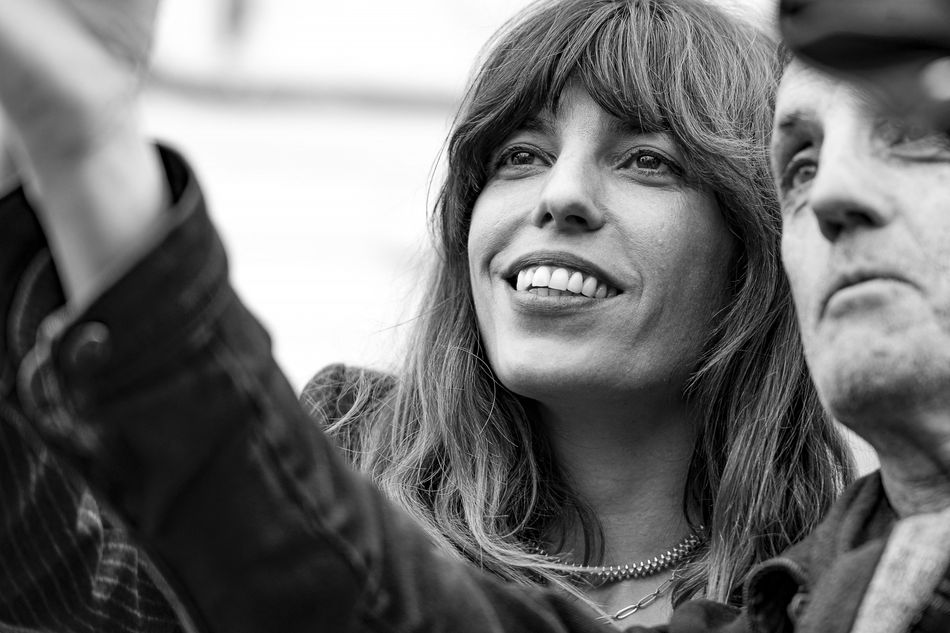 "Ces dernières années ont été compliquées avec la maladie de maman. J'ai stagné dans l'antichambre de la mort"
Lou Doillon présente le film Boxes réalisé par sa mère Jane Birkin lors du festival Lumière 2023 à Lyon le 22 octobre 2023. © Sandrine Thesillat / Panoramic / Bestimage
