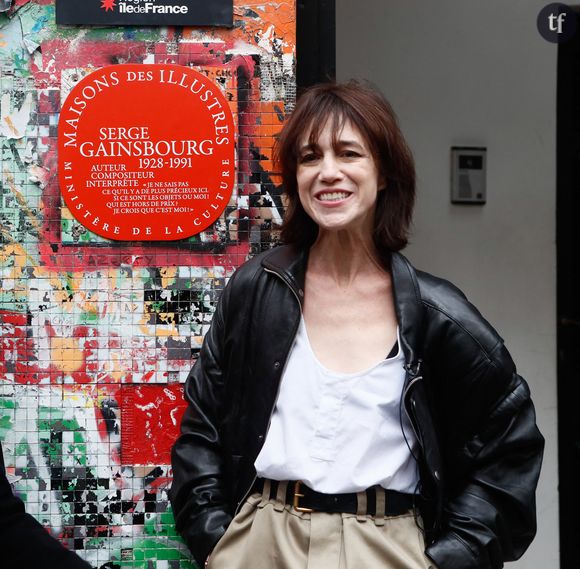 Dans les pages du dernier "ELLE" dont elle fait la Une, l'espace d'une longue interview et d'un classieux shooting, Charlotte Gainsbourg est revenue sur ce poignant docu, nommé aux César l'année de sa sortie.Charlotte Gainsbourg lors de la cérémonie de dévoilement de la plaque "Maison des Illustres" de la Maison Gainsbourg à Paris, France, le 2 avril 2024. © Christophe Clovis/Bestimage&nbsp;&nbsp;