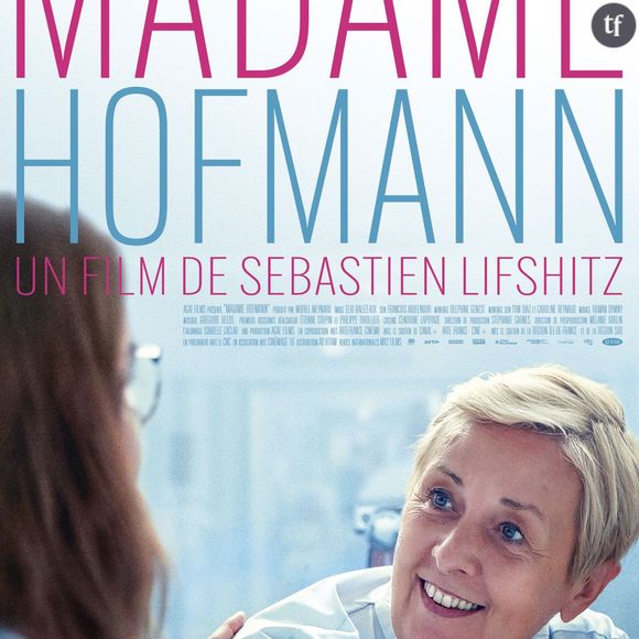 Vous ne connaissez pas encore Sylvie Hofmann mais vous risquez de l'adorer. Cette infirmière aux 40 ans d'expérience est la star de "Madame Hofmann". En immergeant sa caméra à l'hôpital nord de Marseille, mais aussi dans le quotidien de son héroïne, le metteur en scène donne à voir toutes les difficultés d'une profession-sacerdoce. 
