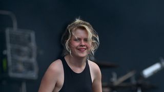 "J'ai toujours été trop sensible", confie Zaho de Sagazan, icône de l'hypersensibilité