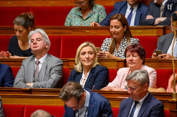 "Quand on pense à la façon dont s'est fondé le RN, j'aurai honte d'être citoyenne d'un pays ayant voté pour un parti qui défend ces valeurs"