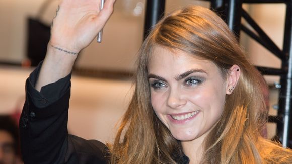 50 Shades of Grey : Cara Delevingne au casting de Darker avec Jamie Dornan ?