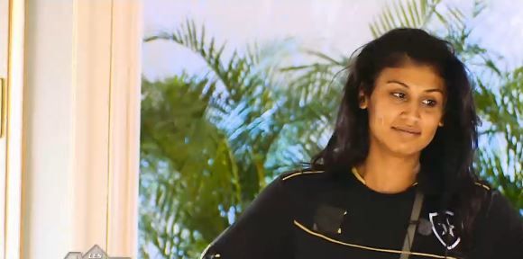 Les Anges 7 : Amélie Neten craque quand Jessica quitte l'aventure (replay du 5 juin)