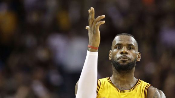 Finales NBA / Golden State vs Cleveland : heure et chaîne du match 5 en direct (15 juin 2015)