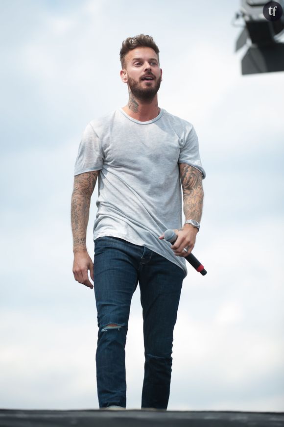 Matt Pokora (M. Pokora) - People à la journée mondiale des oubliés des vacances de l'association du Secours populaire au Champ-de-Mars à Paris, le 19 août 2015. 