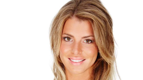 Secret Story 2015 : Emilie intègre une pièce secrète (replay 9 octobre)