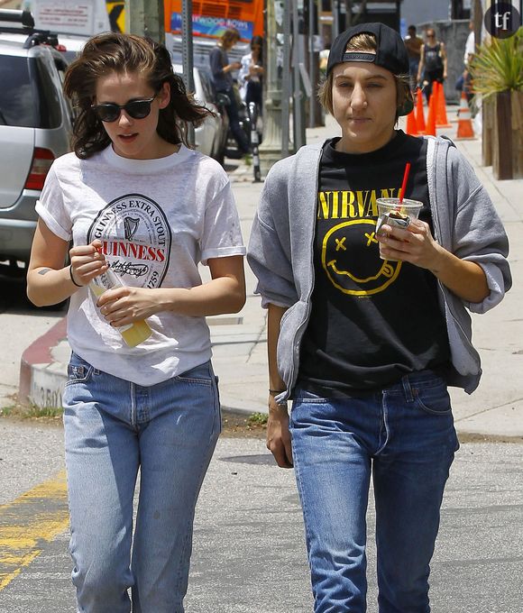 L'actrice Kristen Stewart et Alicia Cargile en juin dernier