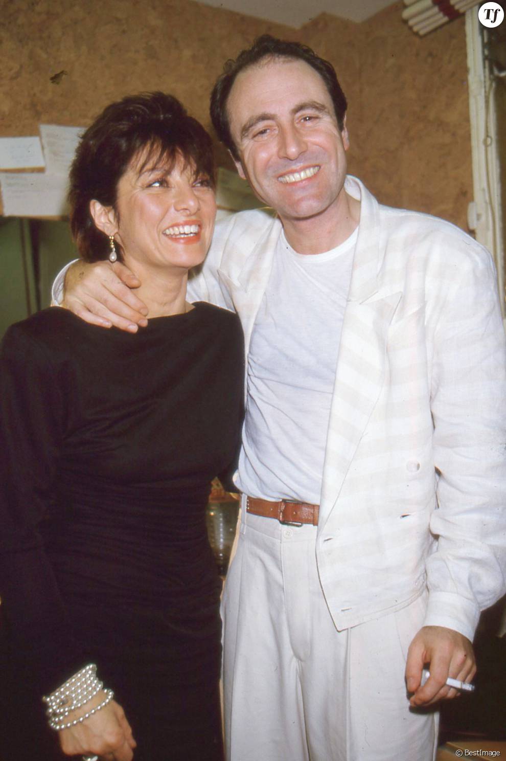Michel Delpech et sa femme Geneviève à l&#039;Olympia à Paris le 7 avril 1984.