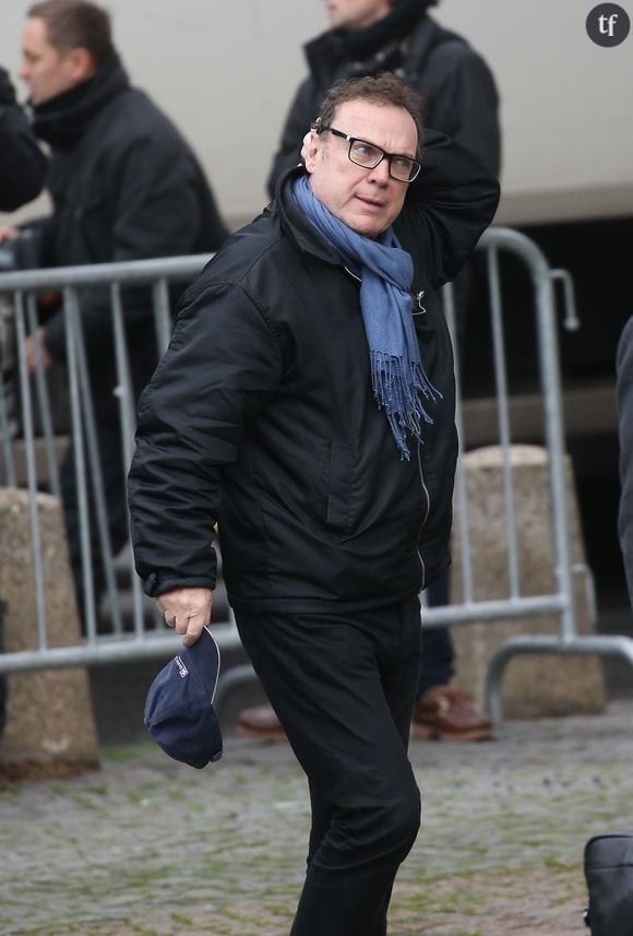 Julien Lepers - Obsèques de Michel Delpech en l'église Saint-Sulpice à Paris, le 8 janvier 2016. 