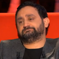 Cyril Hanouna : en larmes, il évoque sa grand-mère sur le Divan de Marc-Olivier Fogiel (vidéo)