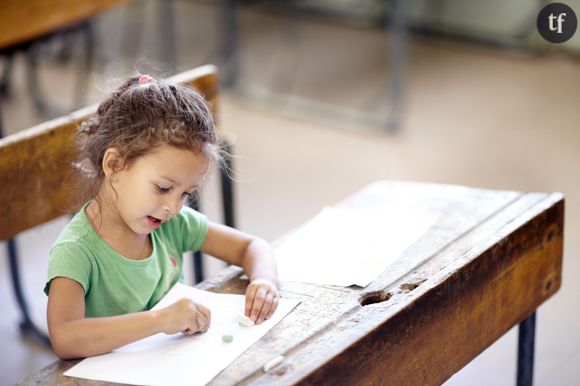 Les élèves devraient-ils rester debout en classe ?