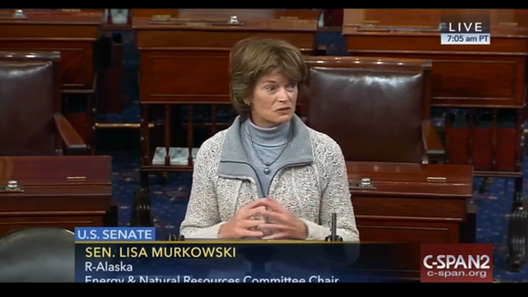 Le Sénat américain 100% féminin à cause de la tempête de neige
