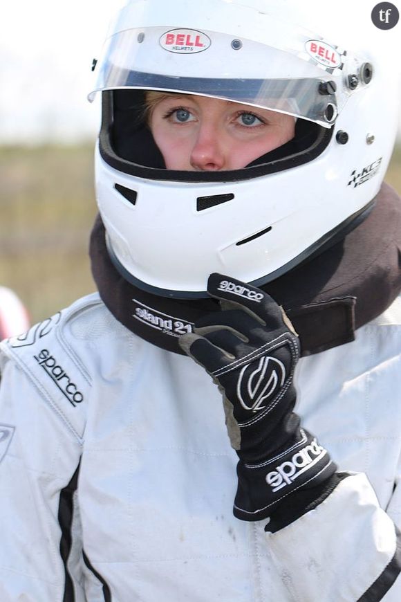 La jeune Mariane Barbaza, lycéenne et jeune pilote de karting