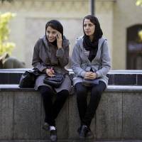 En Iran, les femmes "mal voilées" sont surveillées par 7 000 indics