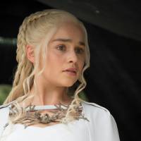 Game of Thrones saison 6 : Emilia Clarke balance une bombe sur le sort de Daenerys