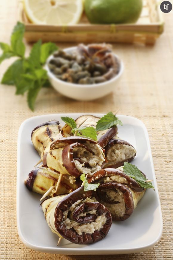 Cette recette des aubergines roulées au parmesan va vous faire fondre