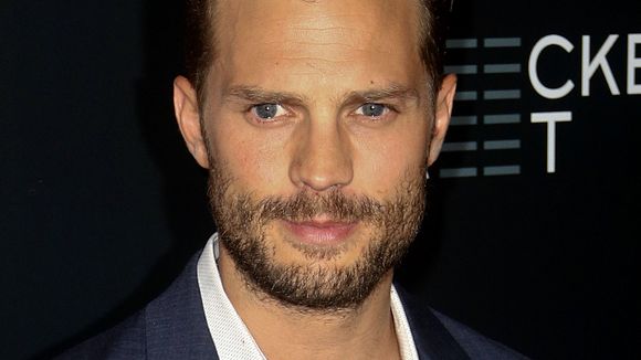 Jamie Dornan : pourquoi a-t-il supprimé ses comptes Twitter et Instagram ?