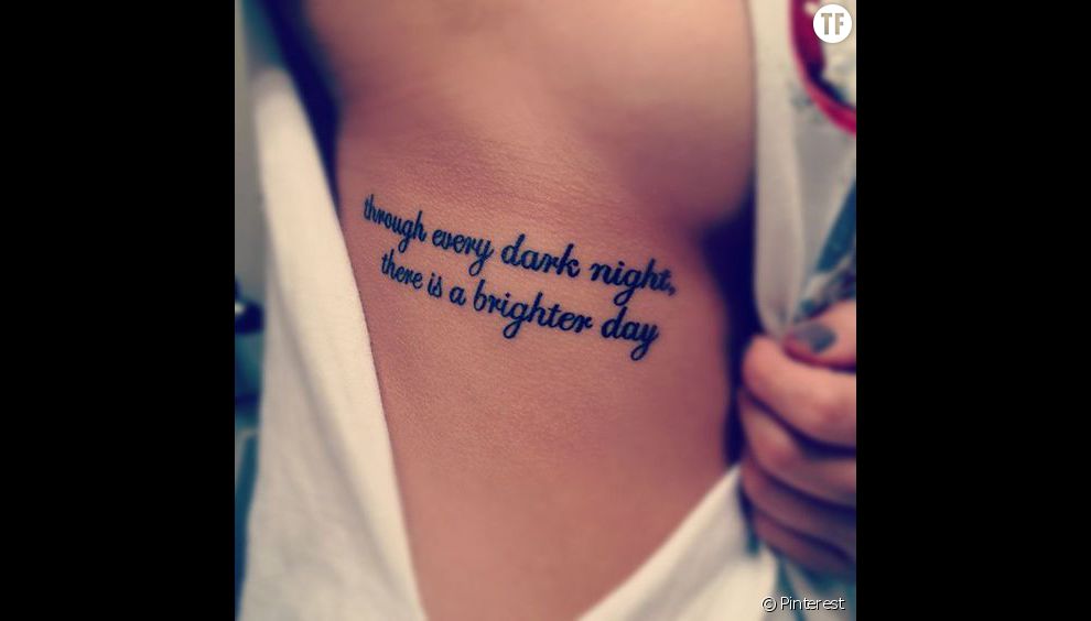 Idées tatouage citation : &quot;Après chaque nuit sombre, il y a un jour plus clair&quot;