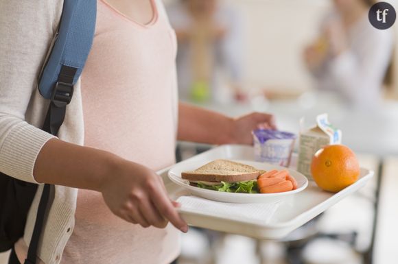 Une ado crée une appli pour que les élèves ne mangent plus seuls à la cantine