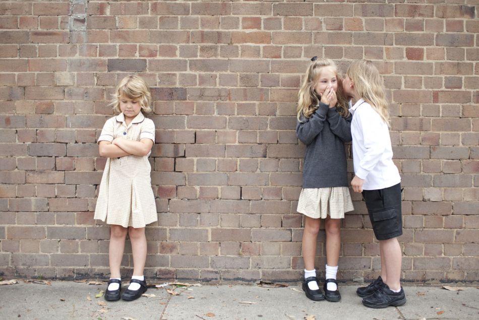 Lutter contre le harcèlement scolaire... grâce à la répartie ? Interview d'Emmanuelle Piquet