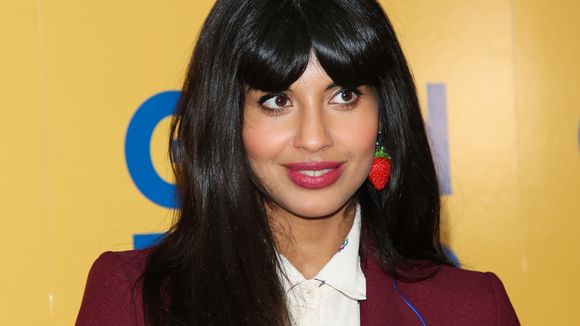 L'actrice Jameela Jamil descend les stars qui retouchent leurs photos