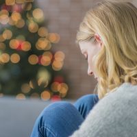 Comment éviter de se sentir seule pendant les fêtes