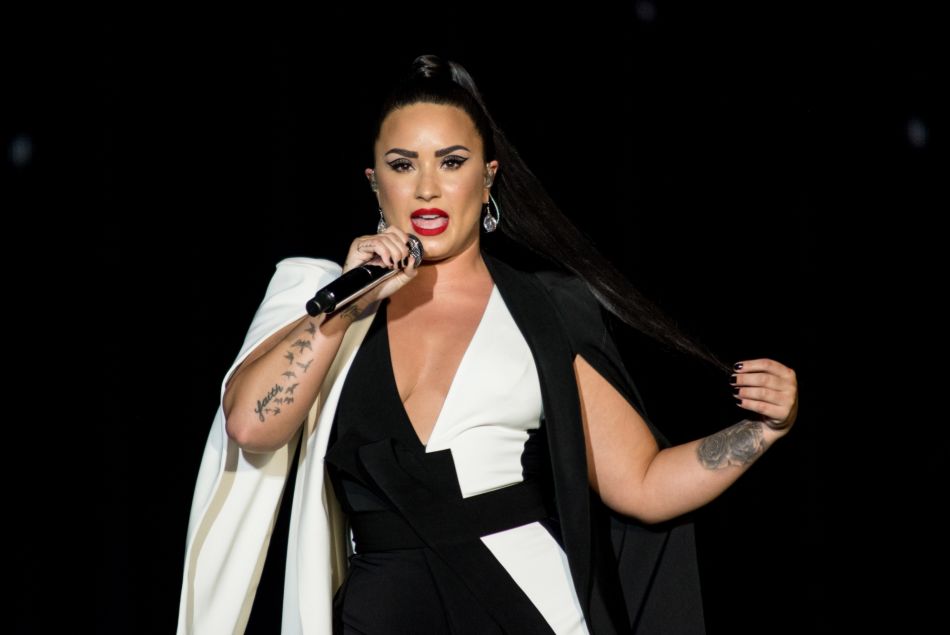Demi Lovato s'insurge contre un article grossophobe