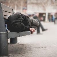 6 façons d'aider les sans-abri cet hiver