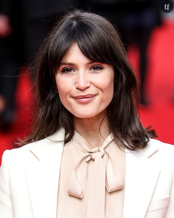 Gemma Arterton tacle le mythe "James Bond".