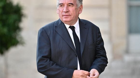 "Vous êtes une belle femme" : les propos sexistes de François Bayrou à Agnès Buzyn