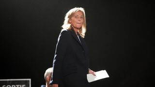 Les déclarations ambigües de Claire Chazal sur Nicolas Hulot, accusé d'agressions sexuelles