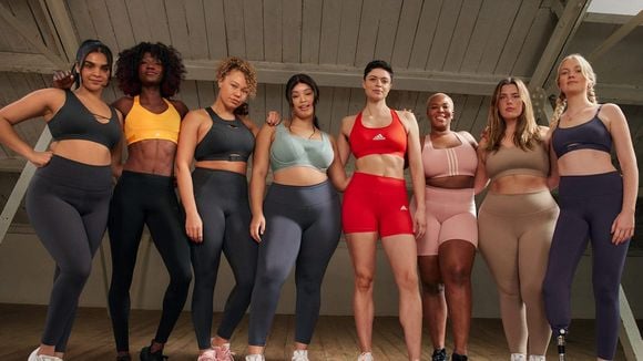 Des seins nus pour des brassières Adidas : audacieux ou problématique ?