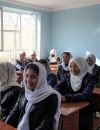 Des élèves d'une école secondaire à Kaboul avant qu'elles soient fermées, novembre 2021.
