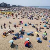 Stop au "Summer Body" : ce pays européen veut rendre la plage accessible pour toutes