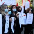 Des militantes lors d'une manifestation contre la chute de la livre libanaise, 2022