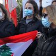 Des femmes manifestent contre la chute de la livre libanaise, 2022
